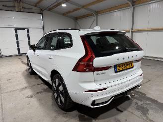 Volvo Xc-60 2.0T6 PluginHybrid 186kW Automaat AWD Ultimate DARK Pano picture 13