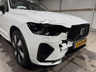 Volvo Xc-60 2.0T6 PluginHybrid 186kW Automaat AWD Ultimate DARK Pano picture 23