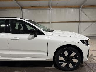 Volvo Xc-60 2.0T6 PluginHybrid 186kW Automaat AWD Ultimate DARK Pano picture 15