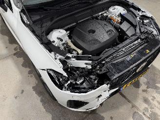 Volvo Xc-60 2.0T6 PluginHybrid 186kW Automaat AWD Ultimate DARK Pano picture 26