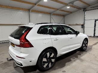 Volvo Xc-60 2.0T6 PluginHybrid 186kW Automaat AWD Ultimate DARK Pano picture 5