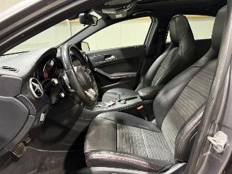 Mercedes A-klasse 180 90kW Automaat Pano Ambition picture 28