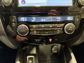 Nissan Qashqai 1.2 85kW Automaat Pano N-Connecta picture 18