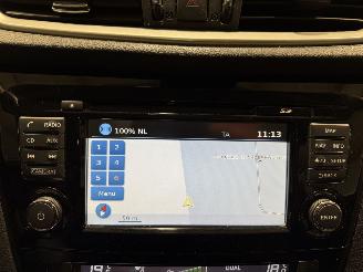 Nissan Qashqai 1.2 85kW Automaat Pano N-Connecta picture 16