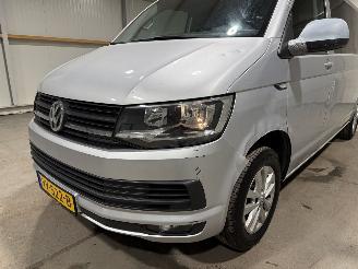 Volkswagen Transporter 2.0TDI 103kW DC Highline picture 20