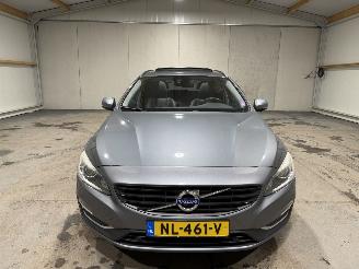 Volvo V-60 2.0T5 180kW Automaat Summum Schuifkantel picture 4