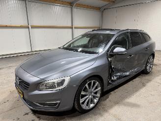 Volvo V-60 2.0T5 180kW Automaat Summum Schuifkantel picture 9
