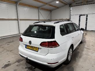 Volkswagen Golf 1.6TDI 85kW Automaat Trendline picture 6