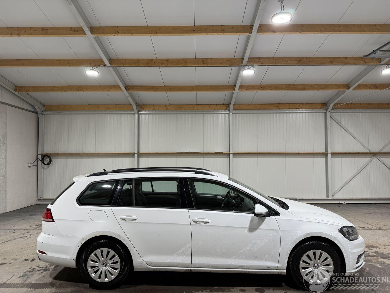 Volkswagen Golf 1.6TDI 85kW Automaat Trendline