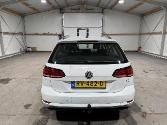 Volkswagen Golf 1.6TDI 85kW Automaat Trendline picture 7