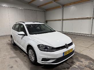 Volkswagen Golf 1.6TDI 85kW Automaat Trendline picture 3
