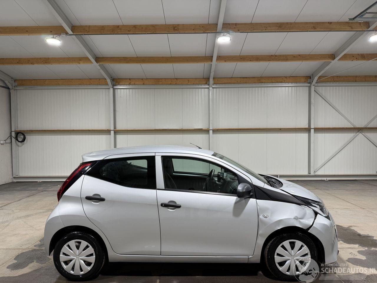 Toyota Aygo 1.0VVT-i 53kW X