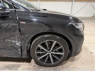 Audi Q4 E-Tron 45 82kWh 210kW Quattro S Edition Pano picture 16