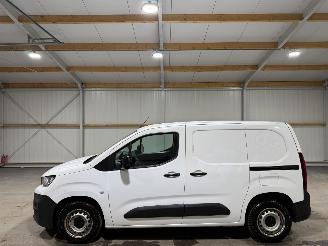 Peugeot Partner 1.2PT 81kW Premium picture 8