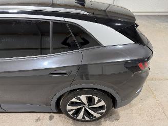 Volkswagen ID.4 77kWh 150kW Automaat First picture 17