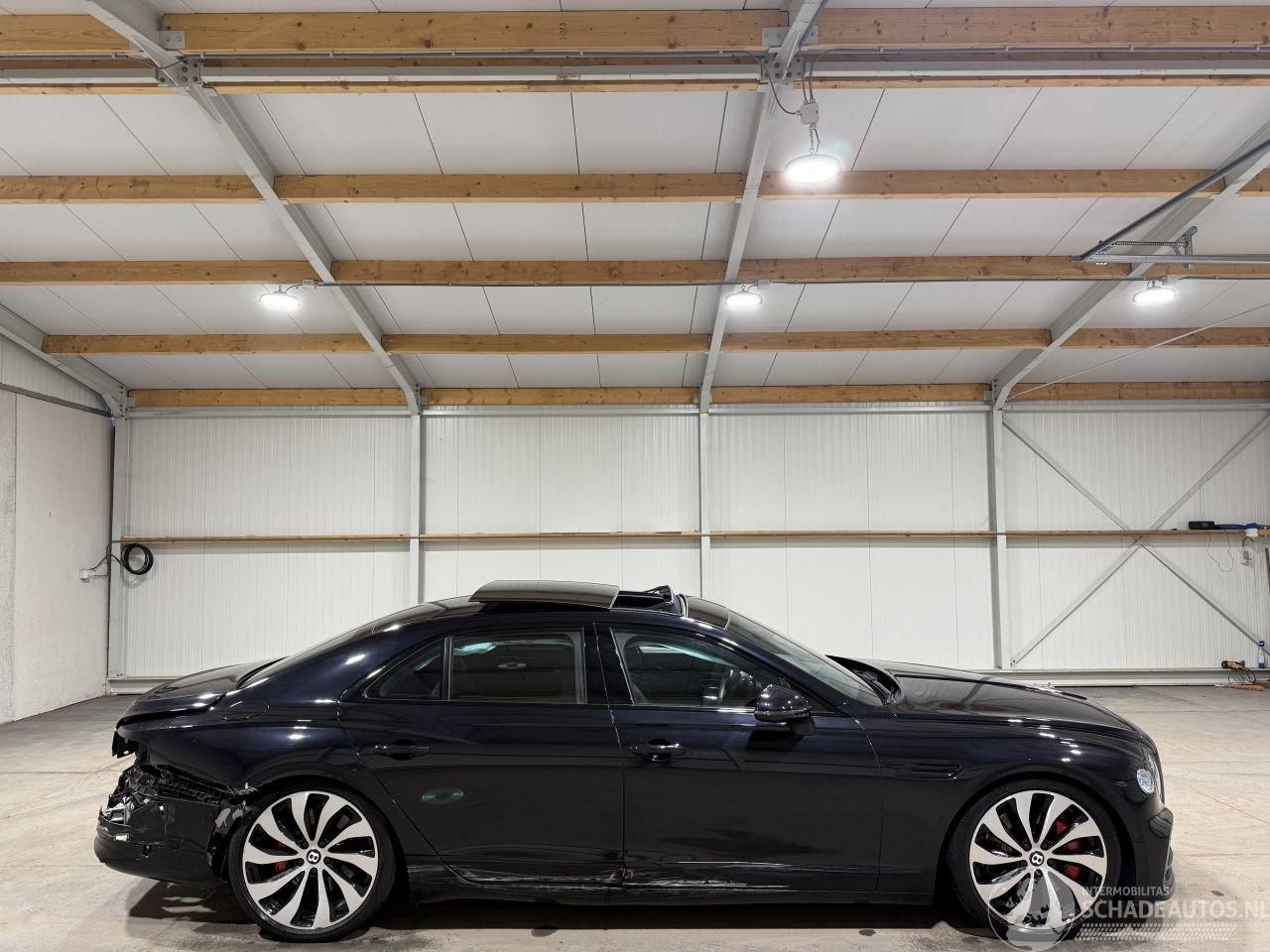 Bentley Flying Spur 2.9V6 Hybrid 306kW Automaat Massage Pano Luchtvering Vol Optie