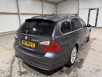 BMW 3-serie 325XI 160kW Automaat Clima Navi picture 6