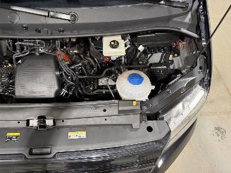 Volkswagen Crafter 2.0TDI 130kW  Automaat L3H3 Camera 75 EDITION picture 29