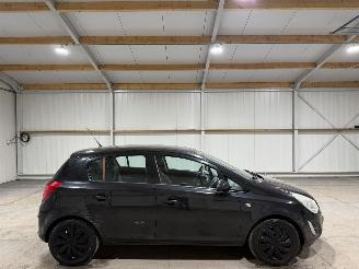 Avarii autoturisme Opel Corsa 1.4-16V 74kW Anniversary Edition 2012/5