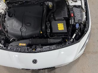 Mercedes Cla-klasse 200D 100kW Automaat Business Solution AMG picture 29