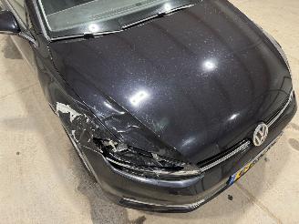 Volkswagen Golf 1.0TSI 85kW Clima Comfortline Business picture 21