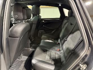 Porsche Macan GTS 2.9 V6 280kW Automaat AWD Pano Origineel NL picture 29
