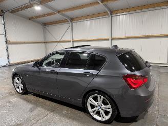 BMW 1-serie 118i 100kW Automaat Edition M Sport Shadow High Executive picture 11