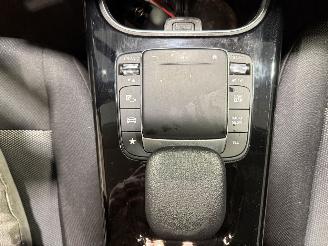 Mercedes A-klasse 200 120kW Automaat Premium Plus picture 34