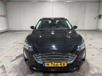 Ford Focus 1.0EcoBoost 92kW Hybrid Trend Edition Business picture 4