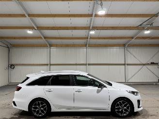krockskadad bil auto Kia Ceed 1.5T-GDI 118kW GT-Line Business Edition 2022/2