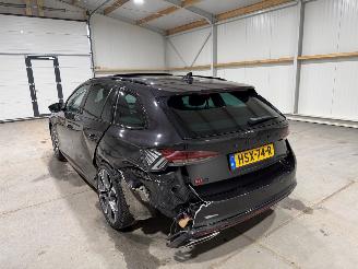 Skoda Octavia RS 1.4TSI iv 110kW Automaat PHEV Business PANO picture 12