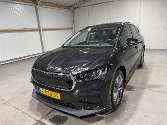 Skoda Enyaq 60kWh 132kW Memoryseat Pano Camera iV 60 picture 10