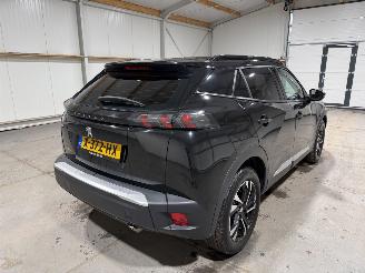 Peugeot 2008 1.5BlueHDI 96kW BlueLease Allure picture 6