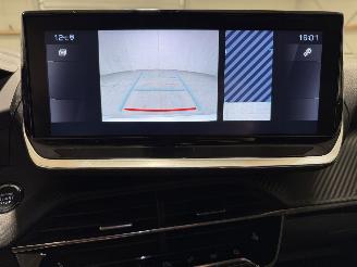 Peugeot 2008 1.5BlueHDI 96kW BlueLease Allure picture 18