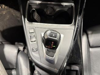 BMW 1-serie 120i 135kW Automaat High Executive picture 17