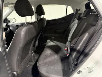 Hyundai I-10 1.0 49kW Comfort Camera Airco picture 52