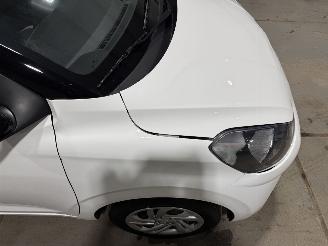 Hyundai I-10 1.0 49kW Comfort Camera Airco picture 19