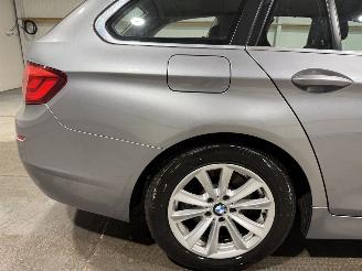 BMW 5-serie 520i 135kW Automaat High Executive picture 16