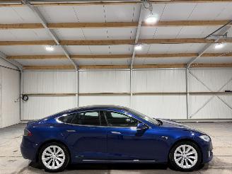 krockskadad bil auto Tesla Model S 75kWh Base 235kW Pano 2017/9