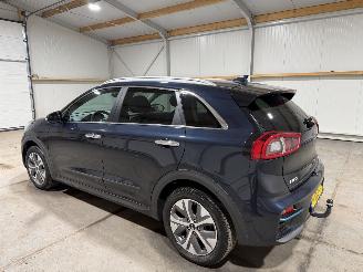 Kia e-Niro 64kWh 150kW Executiveline picture 11