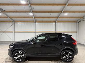 Volvo XC40 1.5T5 Hybrid 132kW Recharge R-Design picture 8