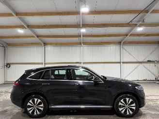 krockskadad bil auto Mercedes EQC 400 80kWh 300kW Business Solution Luxury 4Matic 2021/12
