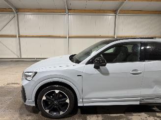 Audi Q2 35TFSI 110kW Automaat S Edition Pano picture 13