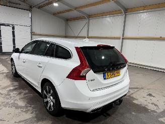 Volvo V-60 2.4D6 158kW Automaat AWD Plug-in Hybrid Summum picture 12