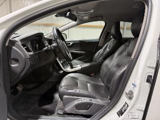 Volvo V-60 2.4D6 158kW Automaat AWD Plug-in Hybrid Summum picture 18