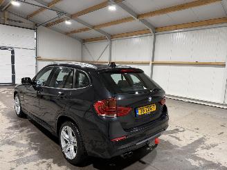 BMW X1 Sdrive20i 135kW Automaat Business Pano picture 12
