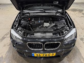 BMW X1 Sdrive20i 135kW Automaat Business Pano picture 26