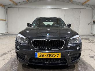 BMW X1 Sdrive20i 135kW Automaat Business Pano picture 23