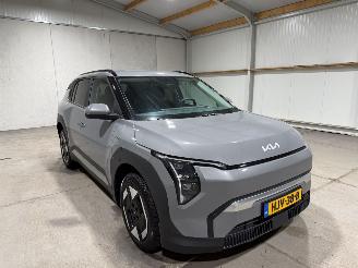 Kia EV3 81.4kWh 150kW PLUS picture 3