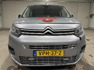 Citroën Berlingo 1.5BlueHDI 73kW Driver picture 23